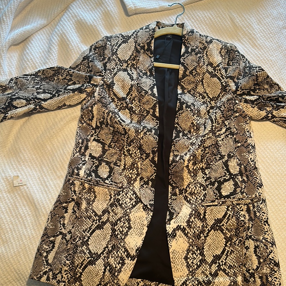 Express snake print blazer size small.NWT